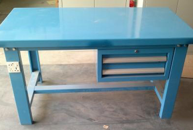 上海重型機(jī)床廠工作桌